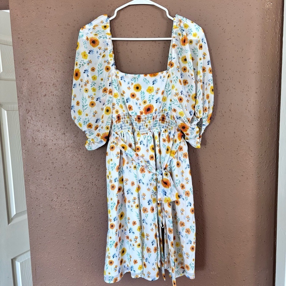 ASOS DESIGN Floral Puff Sleeve Mini Dress Yellow Orange Smocked Waist Size US 6 - Picture 4 of 7